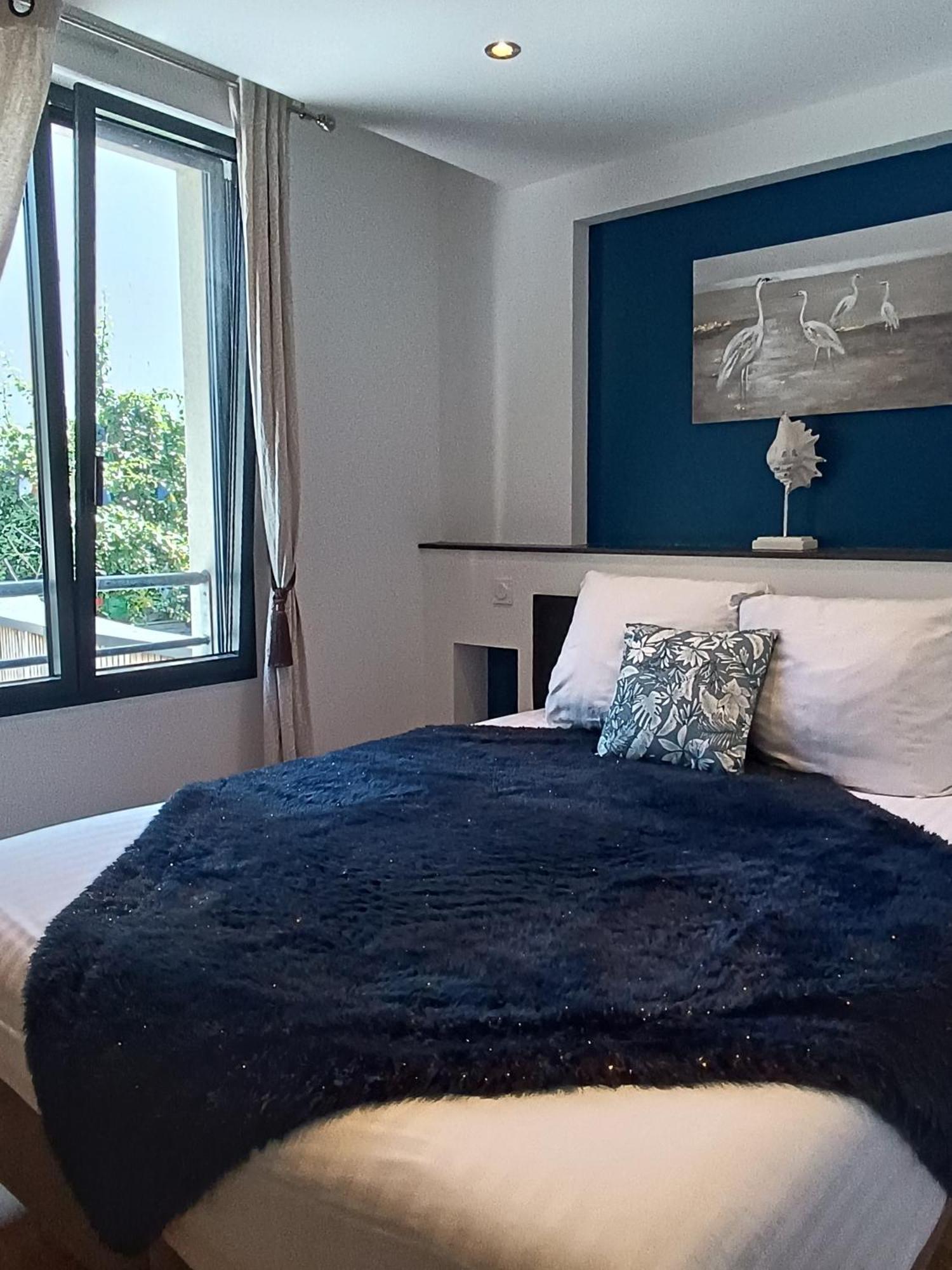 Les Suites De Bougainville Concarneau Quarto foto